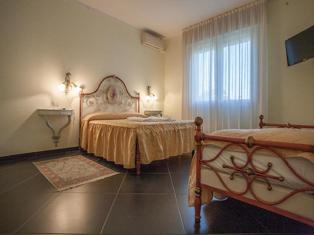 Villa Camurana Medolla Bagian luar foto